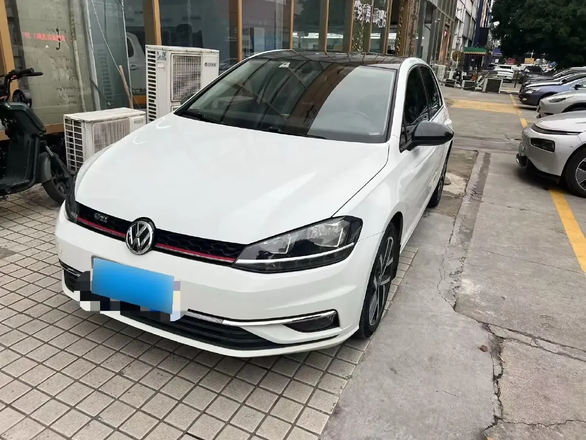 2018 Volkswagen Golf 1.4T 131HP L4 7DCT