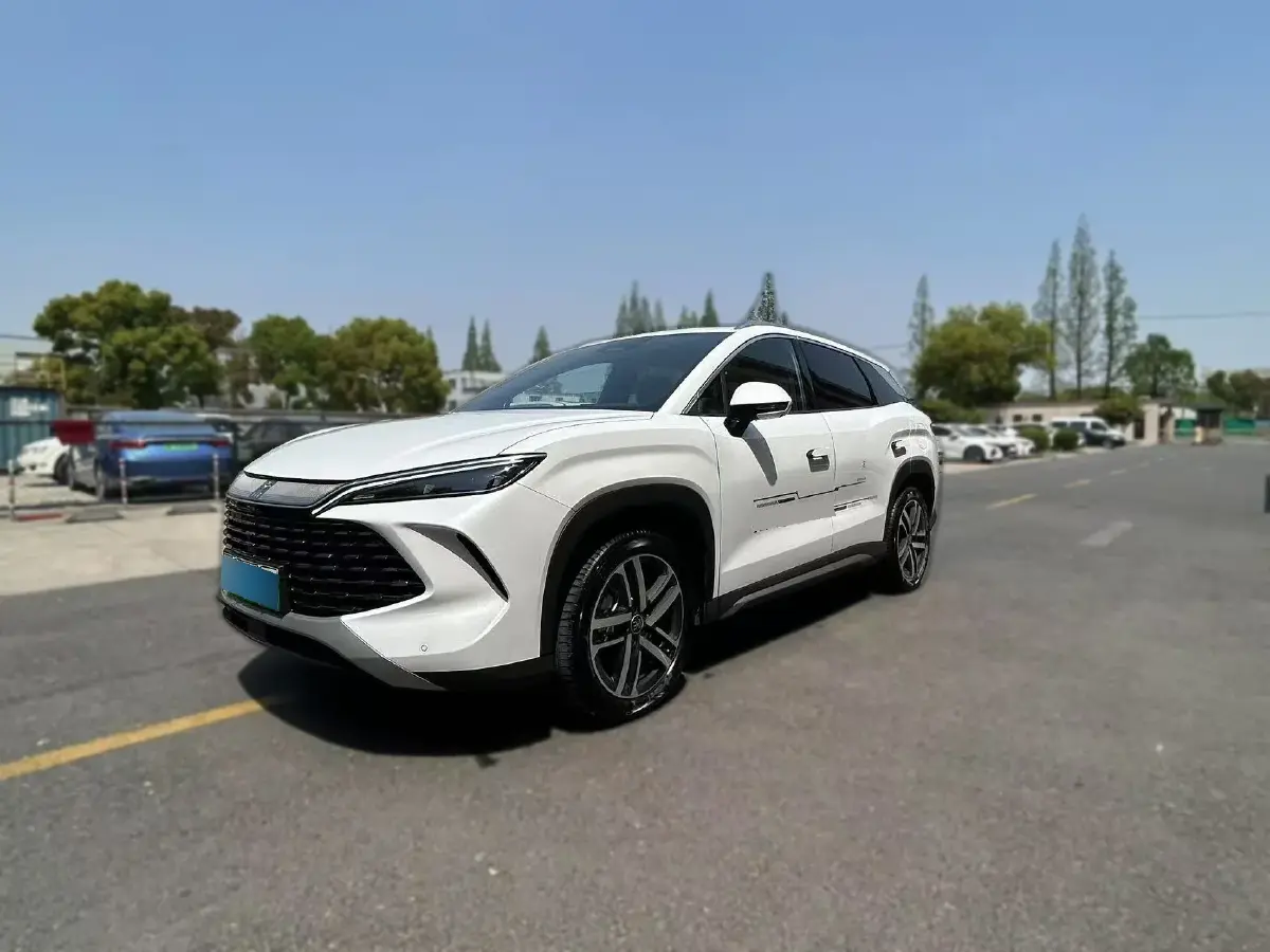 2025 BYD SongL DM-i 1.5L 101HP L4 E-CVT PHEV 18.3KWH