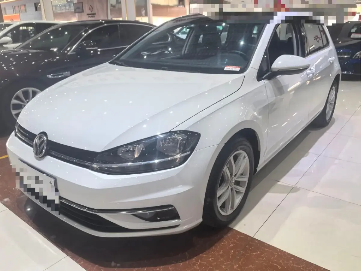 2012 Volkswagen Golf 1.6L 105HP L4 6AT