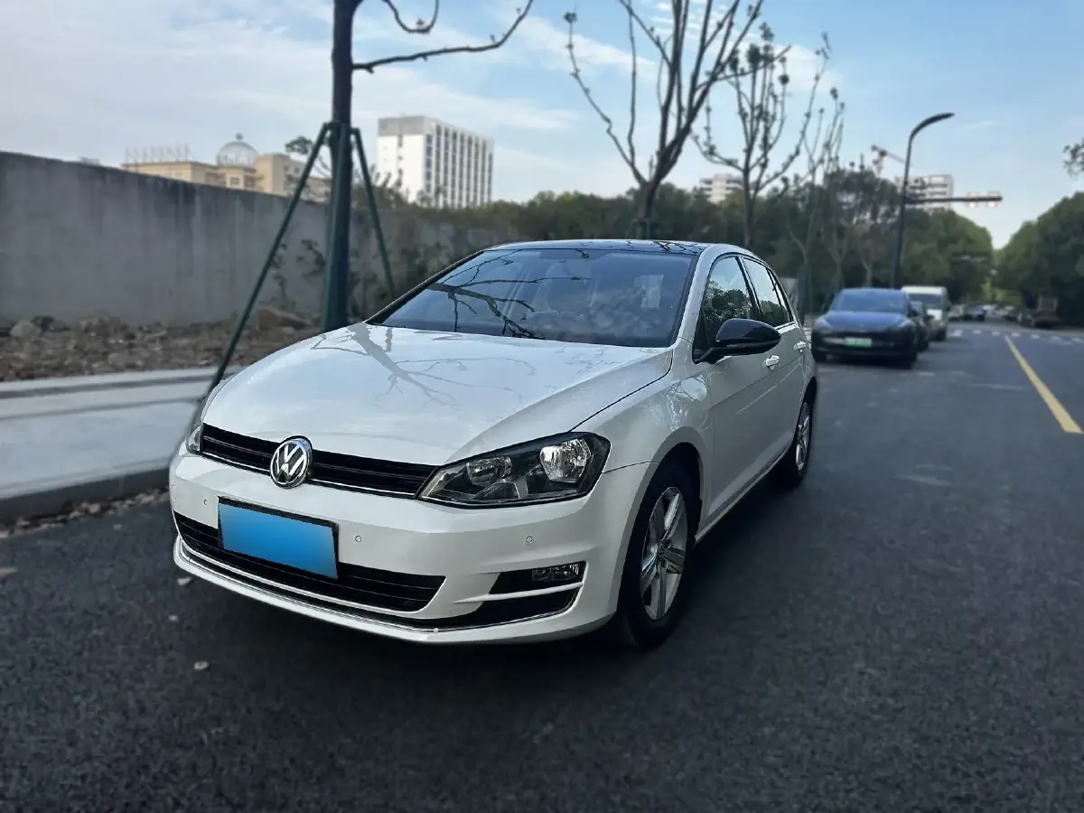 2017 Volkswagen Golf 1.4T 131HP L4 7DCT