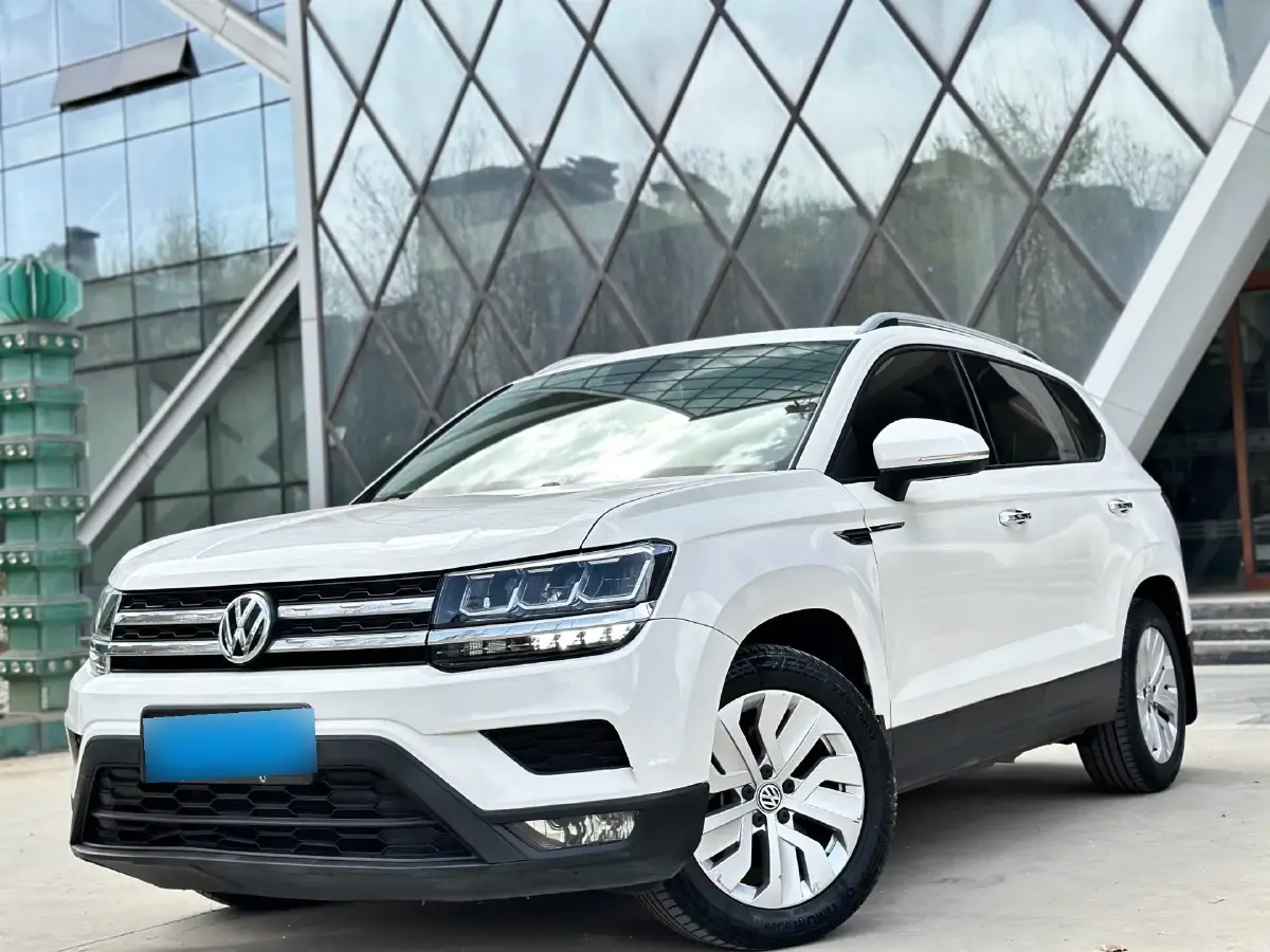 2019 Volkswagen Tharu 1.4T 150HP L4 7DCT