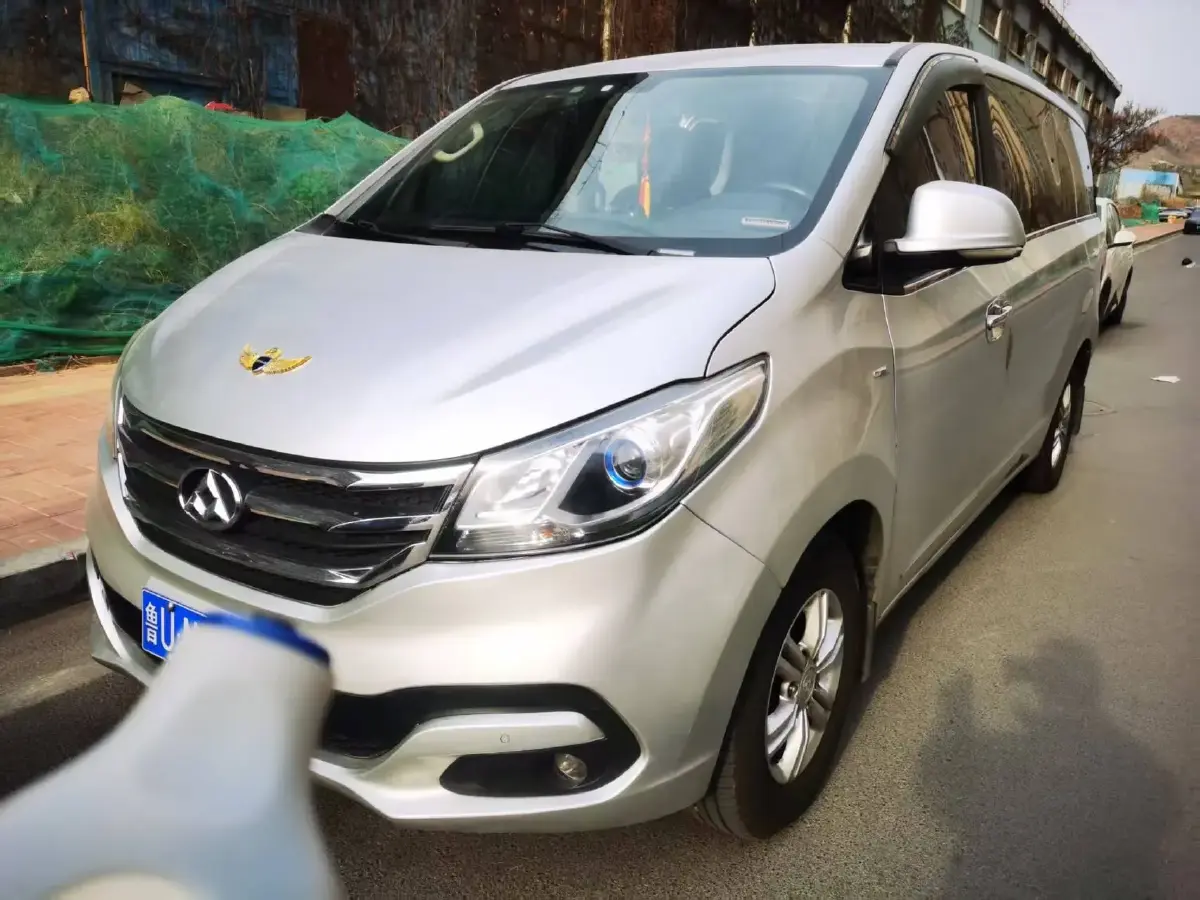 2016 MAXUS G10 2.0T 224HP L4 6AT