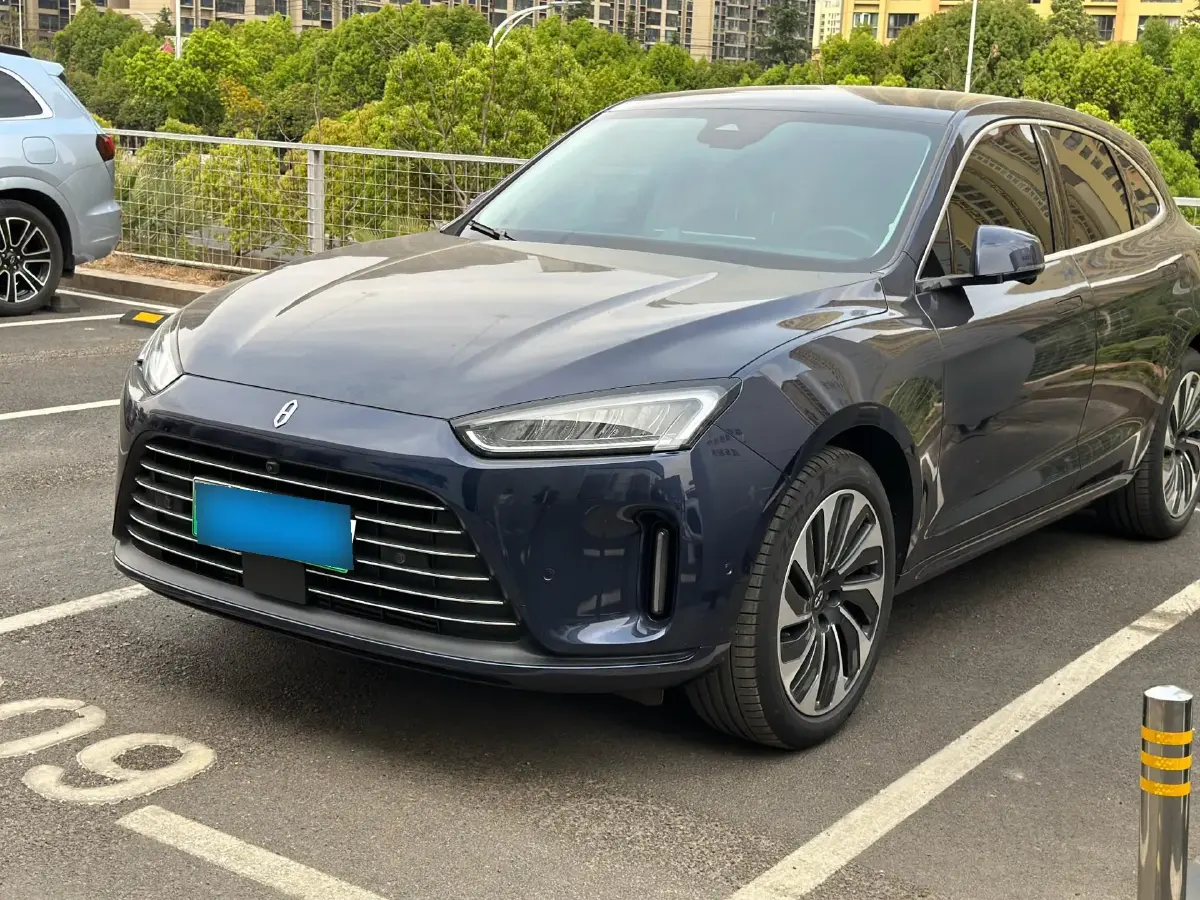 2022 HIMA AITO M5 Range Extended 125HP REEV 40KWH