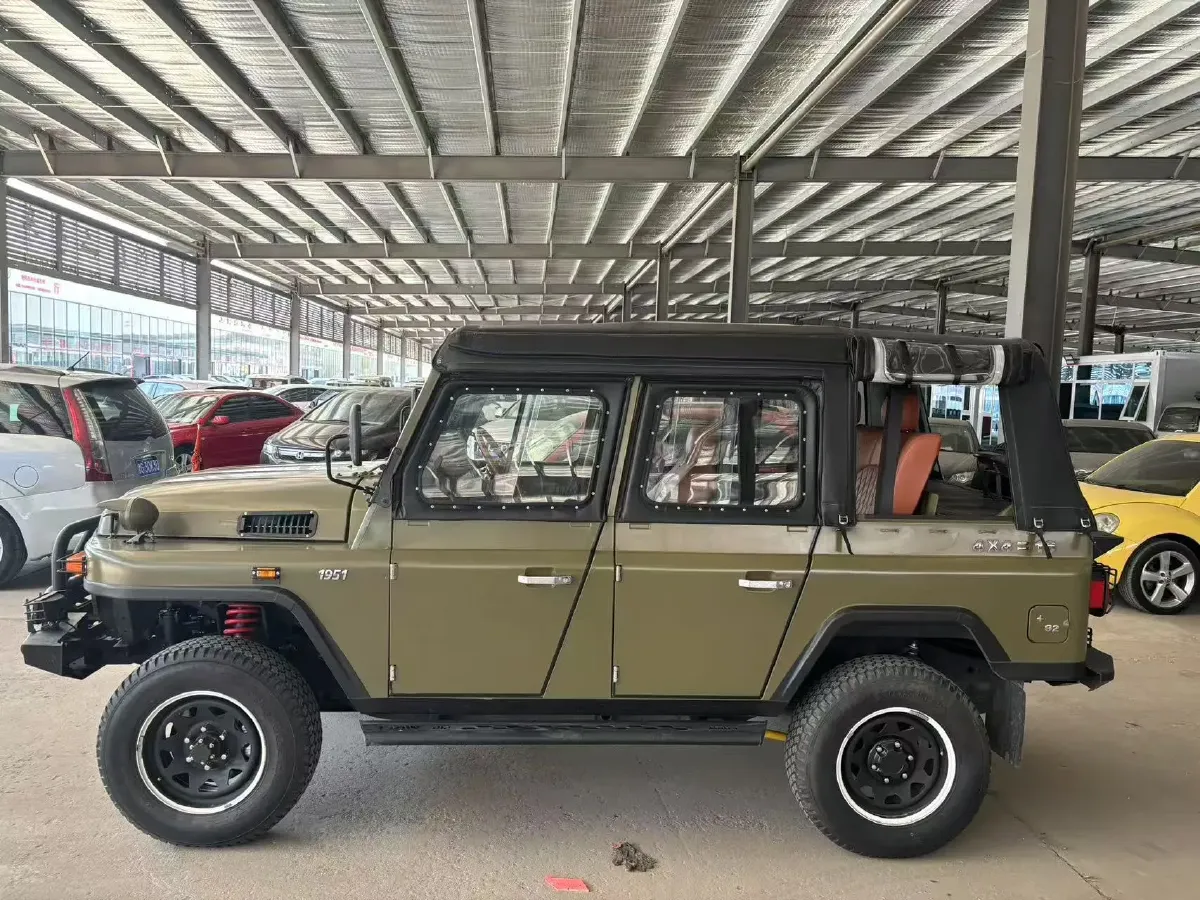 2022 BAW 212 2.0L 144HP L4 5MT,autocango,china used car exporter,china ev exporter,chinese used car exporter,chinese used ev exporter