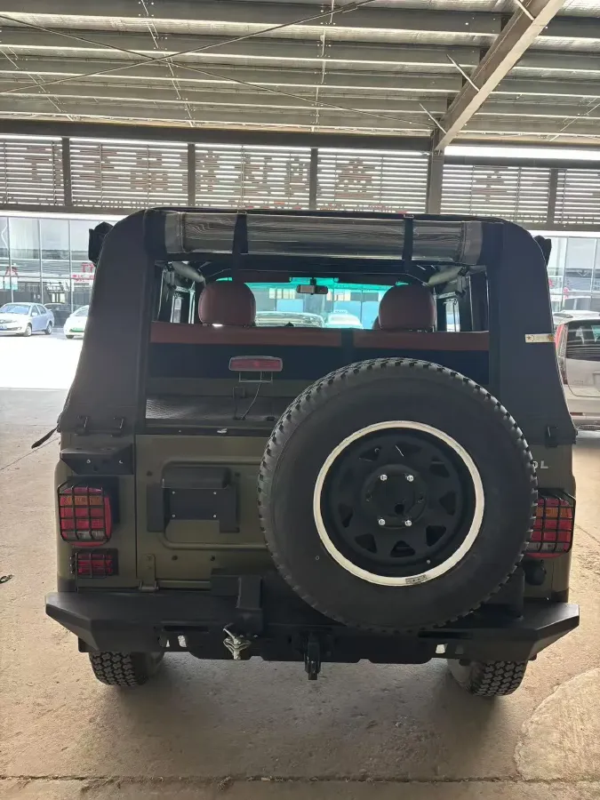 2022 BAW 212 2.0L 144HP L4 5MT,autocango,china used car exporter,china ev exporter,chinese used car exporter,chinese used ev exporter