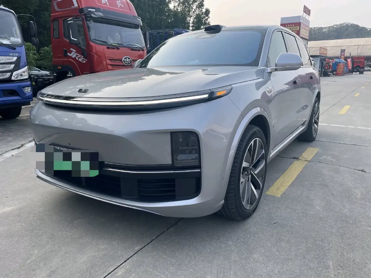 2022 Li L9 Range Extended 154HP REEV 42.6KWH
