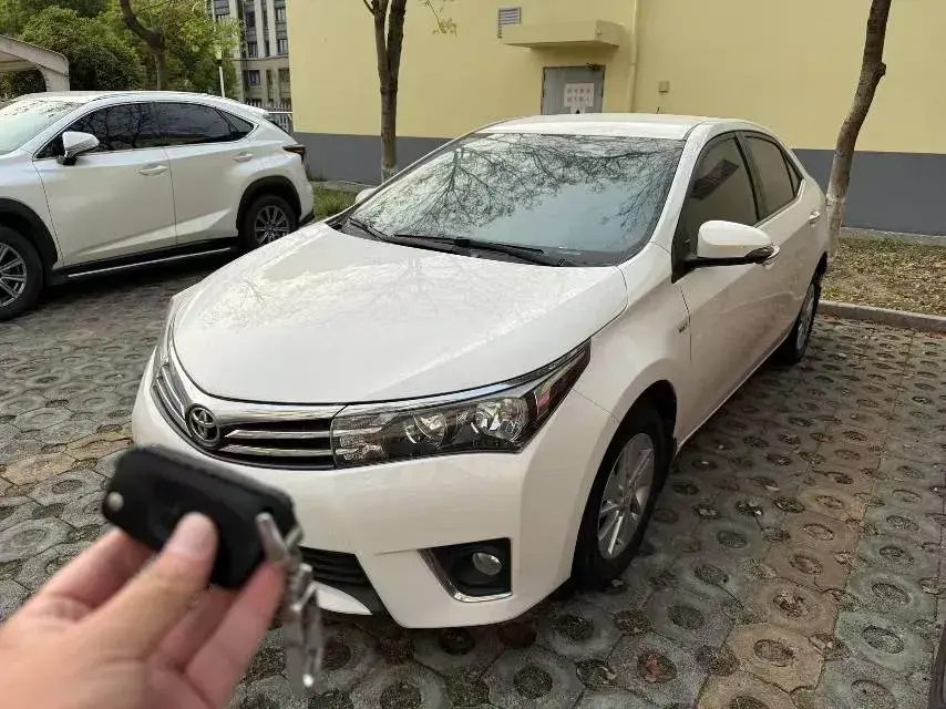 2017 Toyota Corolla 1.6L 122HP L4 5MT