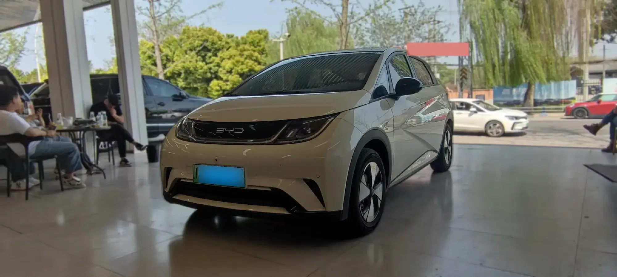 2023 BYD Dolphin BEV 44.928KWH