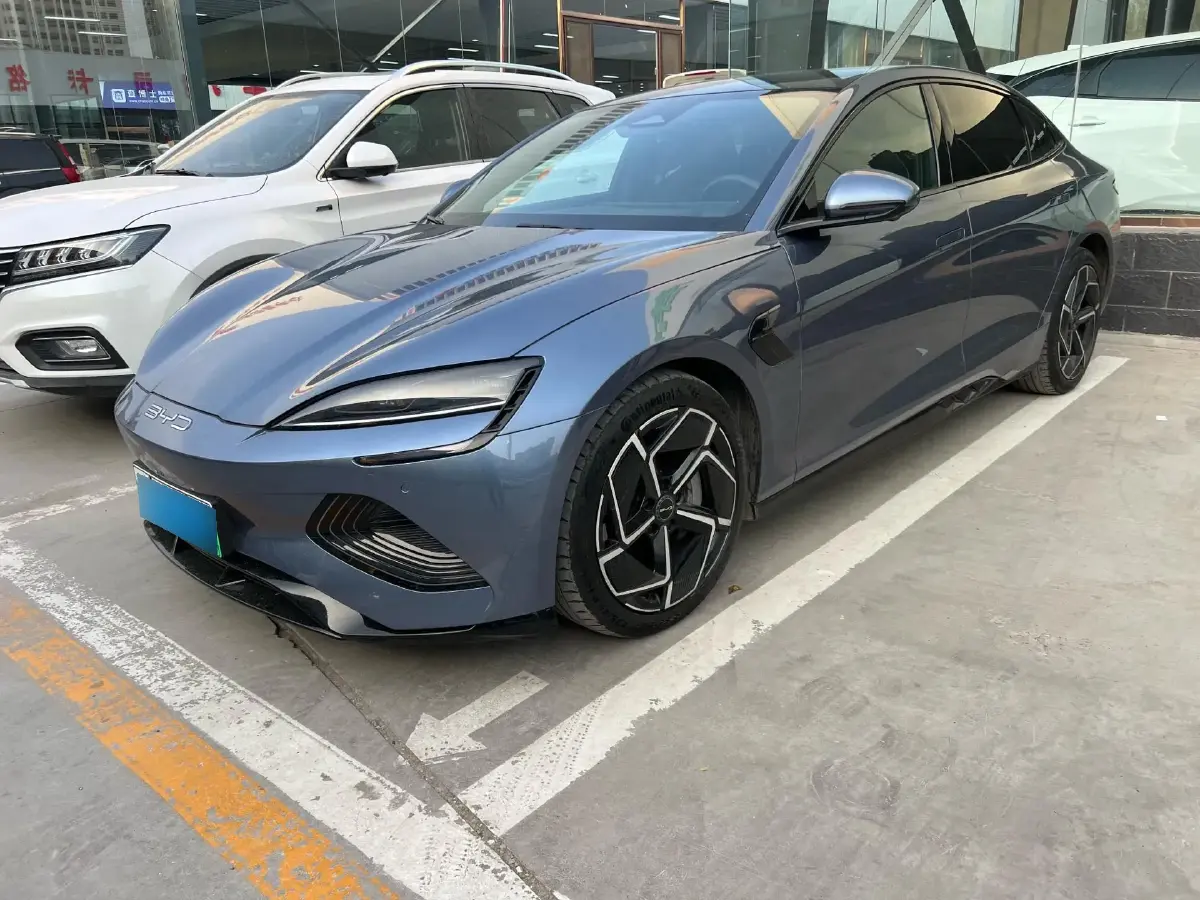 2023 BYD Seal BEV 82.5KWH