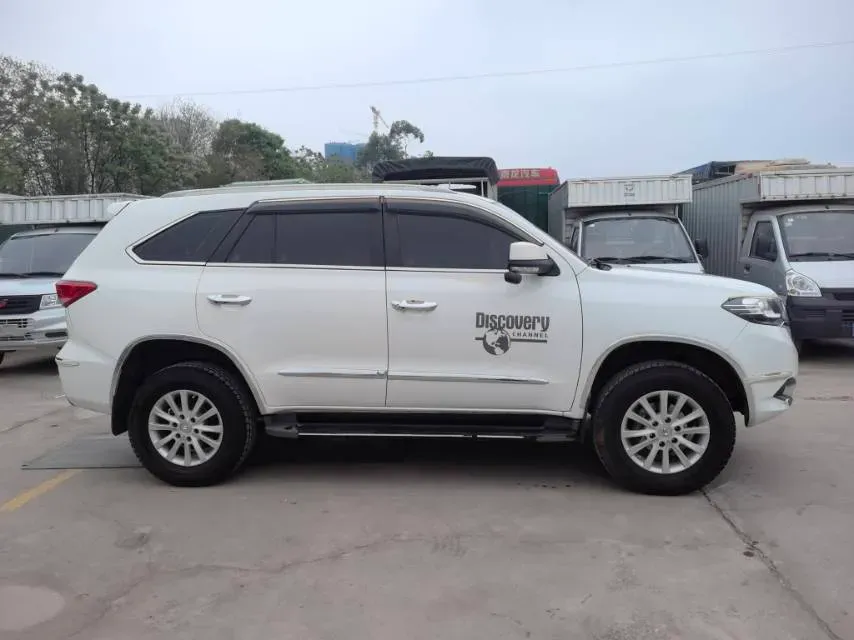 2017 Haval H6 Coupe 2.0T 197HP L4 6MT,autocango,china used car exporter,china ev exporter,chinese used car exporter,chinese used ev exporter
