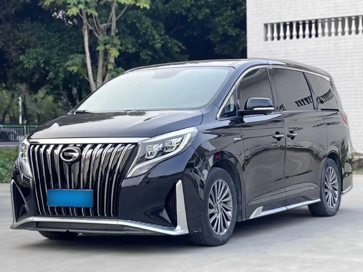 2021 GAC Trumpchi M8 2.0T 252HP L4 8AT