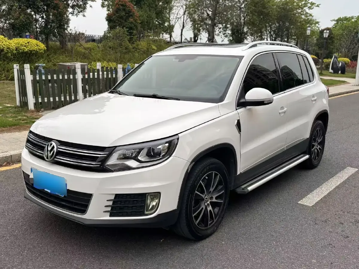 2015 Volkswagen Tiguan 1.8T 160HP L4 6AT