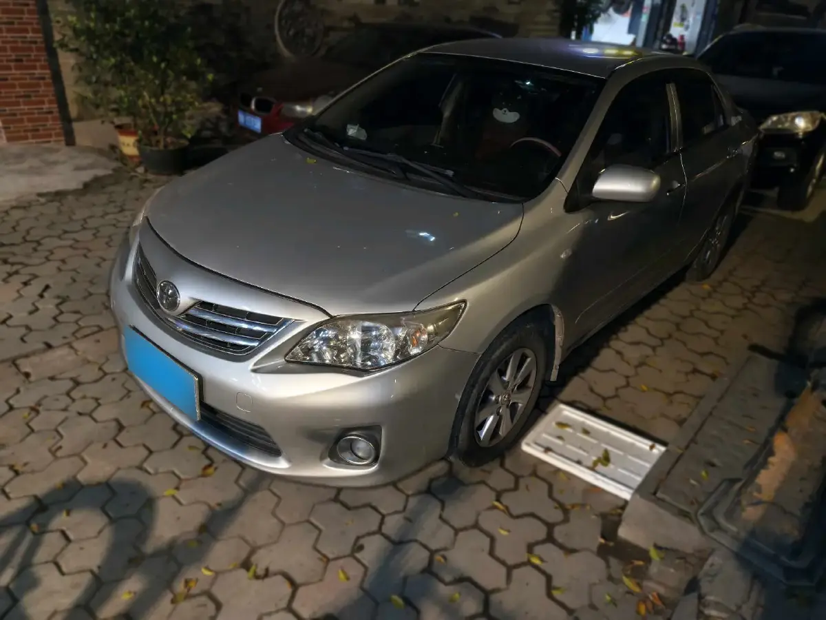 2011 Toyota Corolla 1.8L 140HP L4 CVT