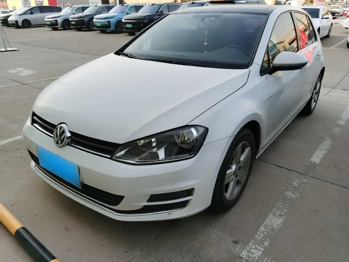 2016 Volkswagen Golf 1.4T 131HP L4 7DCT