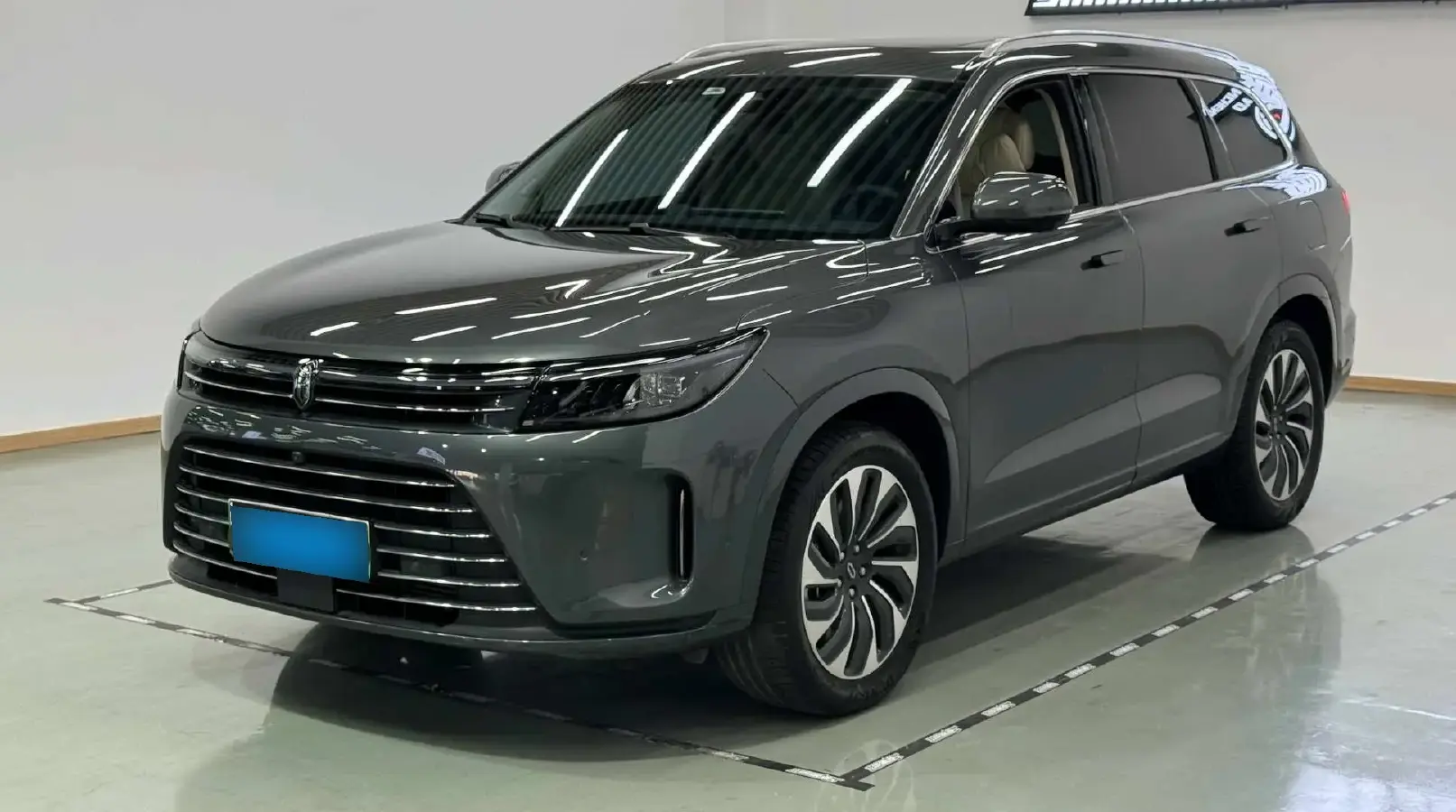 2022 HIMA AITO M7 Range Extended 125HP REEV 40KWH