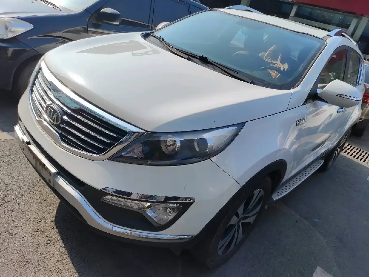 2014 Kia Sportage R 2.0L 165HP L4 6AT