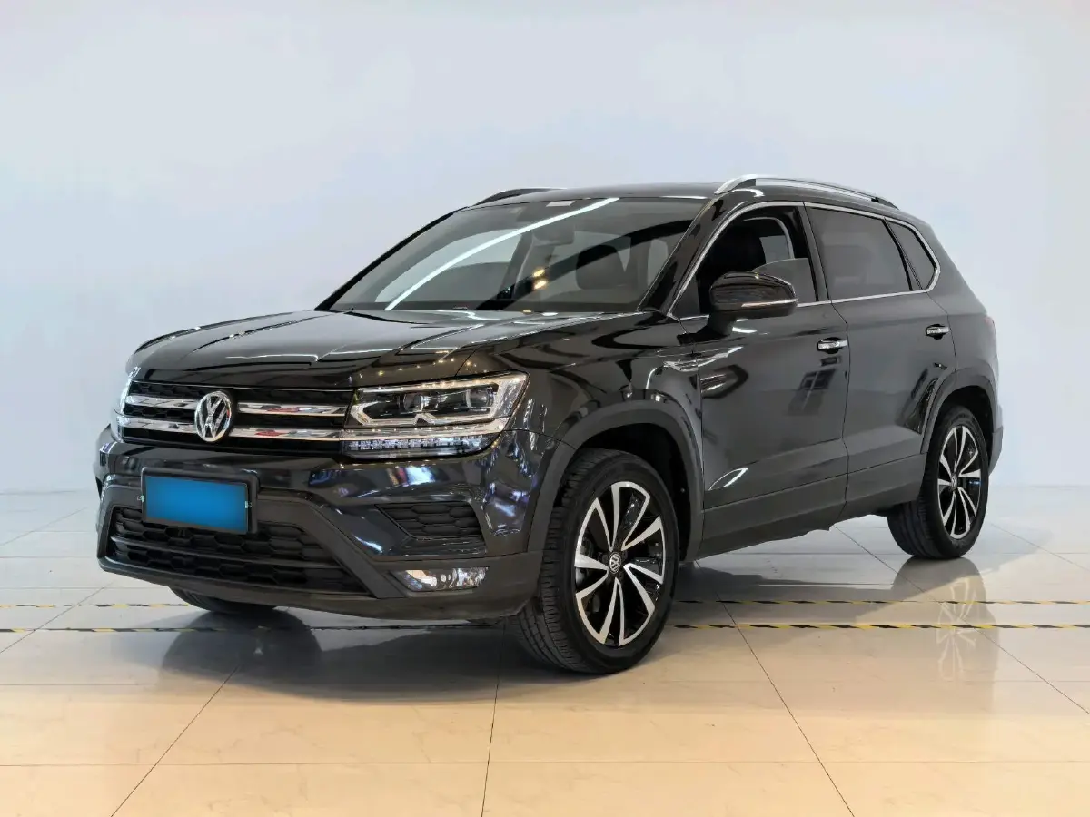 2021 Volkswagen Tharu 1.4T 150HP L4 7DCT 2021 Volkswagen Tharu 1.4T 150HP L4 7DCT