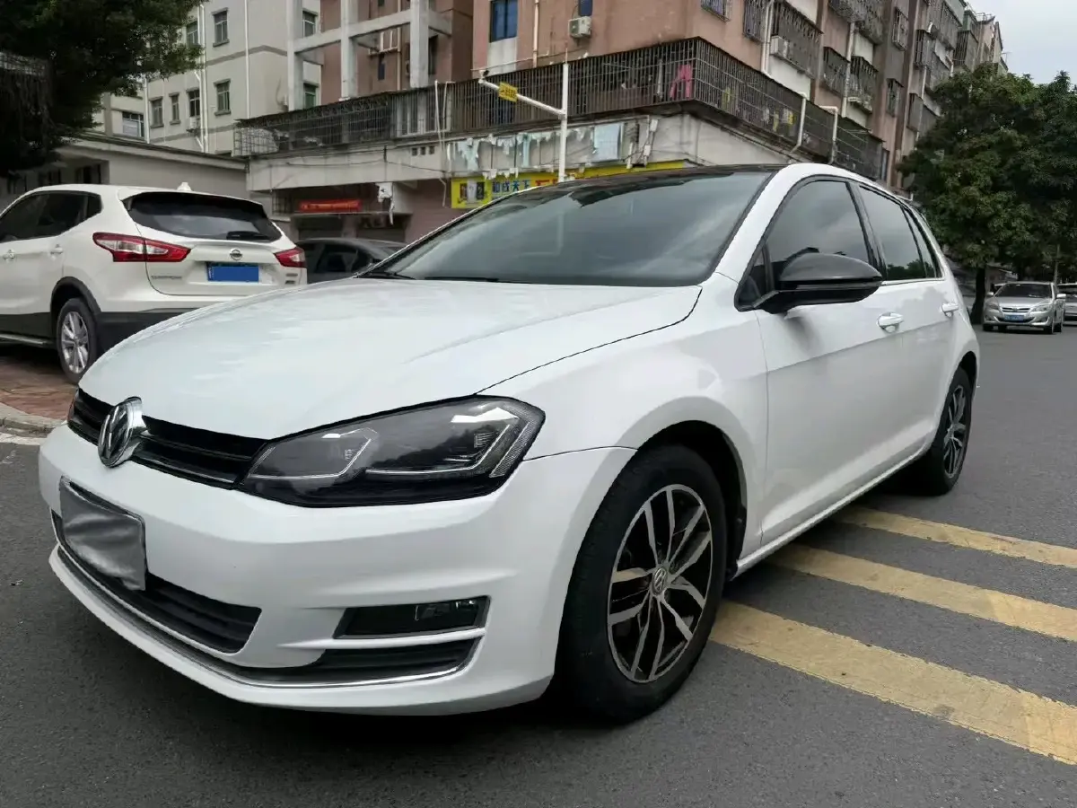 2016 Volkswagen Golf 1.4T 131HP L4 7DCT