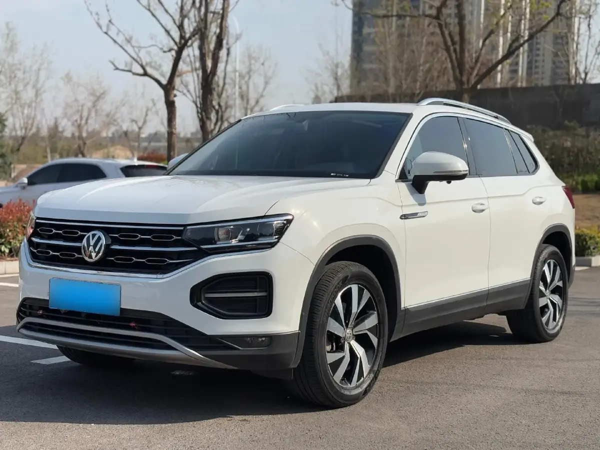 2020 Volkswagen Tayron 2.0T 186HP L4 7DCT