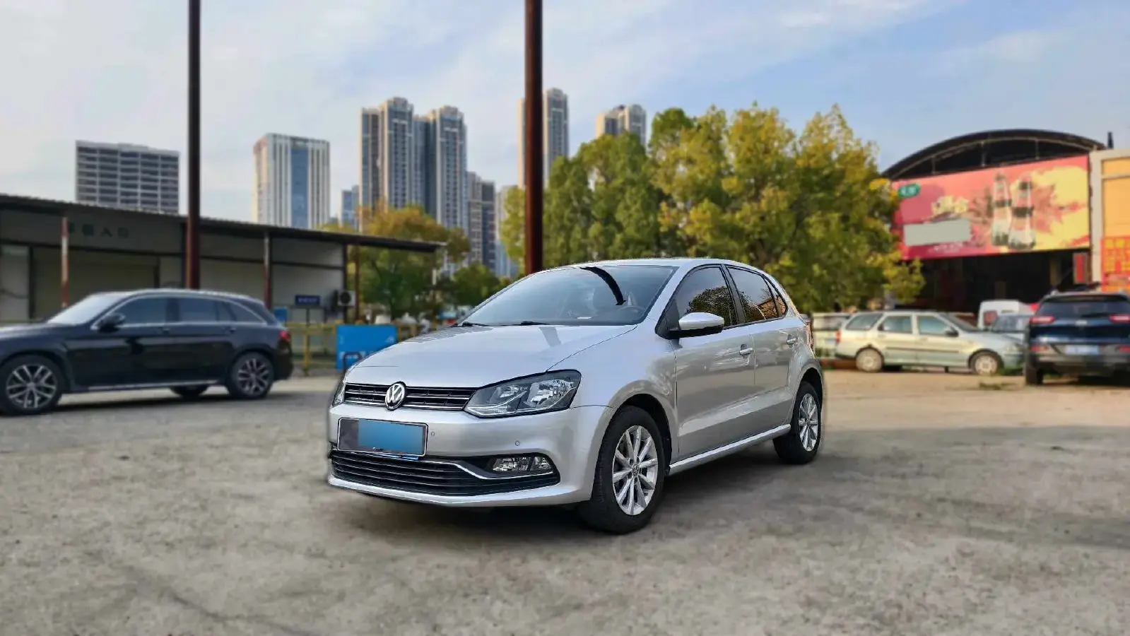 2016 Volkswagen Polo 1.6L 110HP L4 6AT