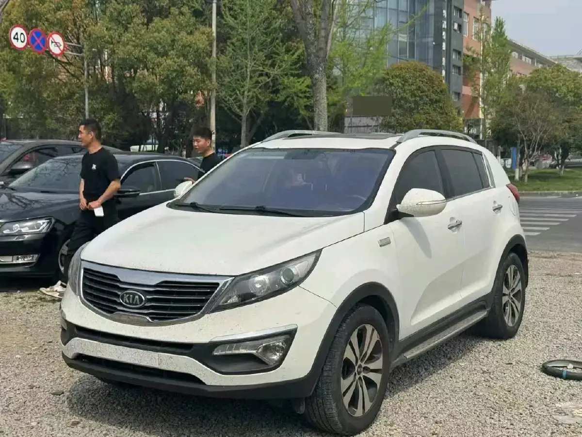 2012 Kia Sportage R 2.0L 165HP L4 6AT