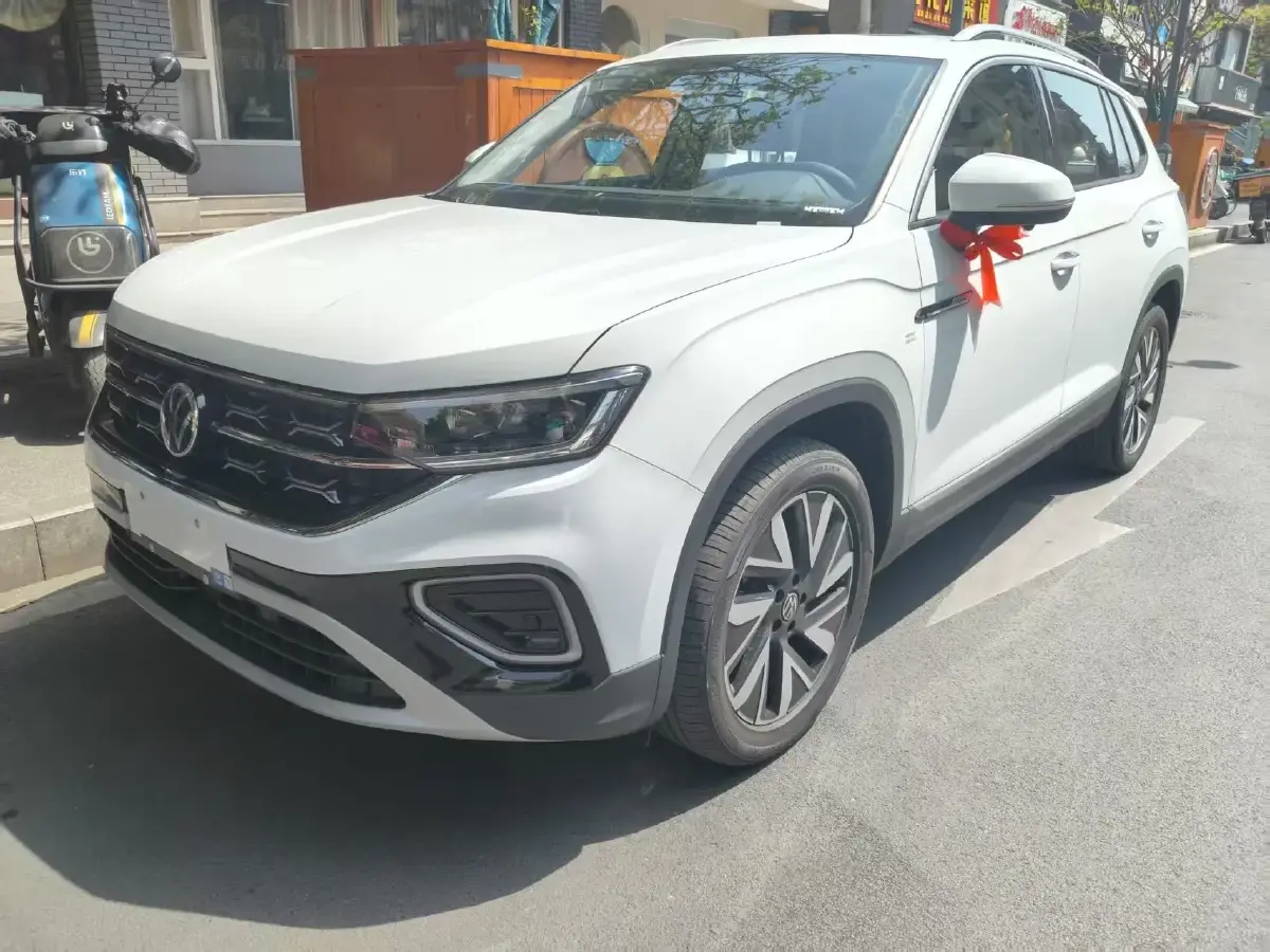 2024 Volkswagen Tayron 1.5T 160HP L4 7DCT