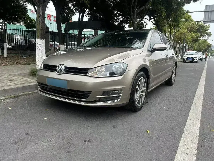 2016 Volkswagen Golf 1.4T 131HP L4 7DCT