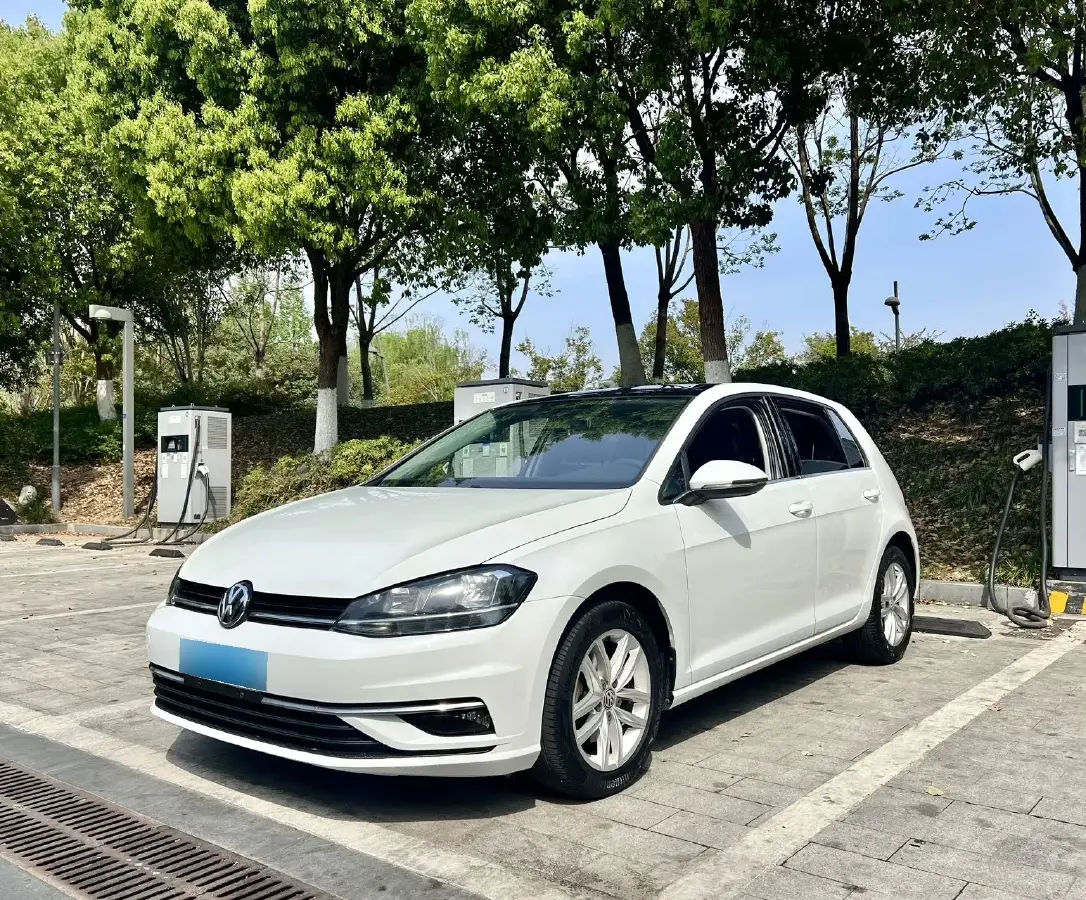 2018 Volkswagen Golf 1.4T 131HP L4 5MT
