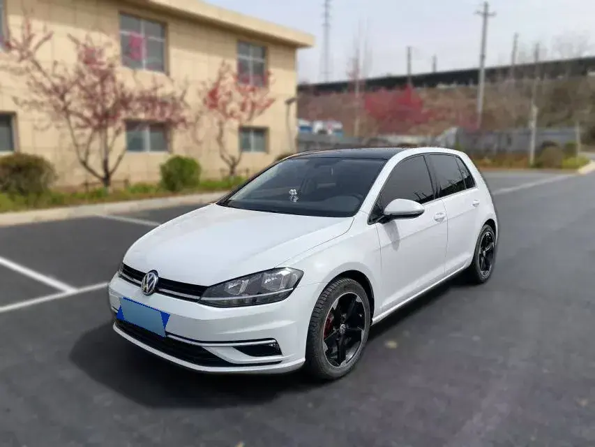 2019 Volkswagen Golf 1.4T 150HP L4 7DCT
