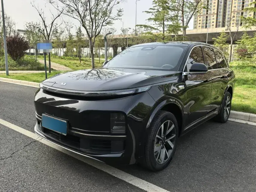 2023 Li L8 Range Extended 154HP REEV 40.9KWH