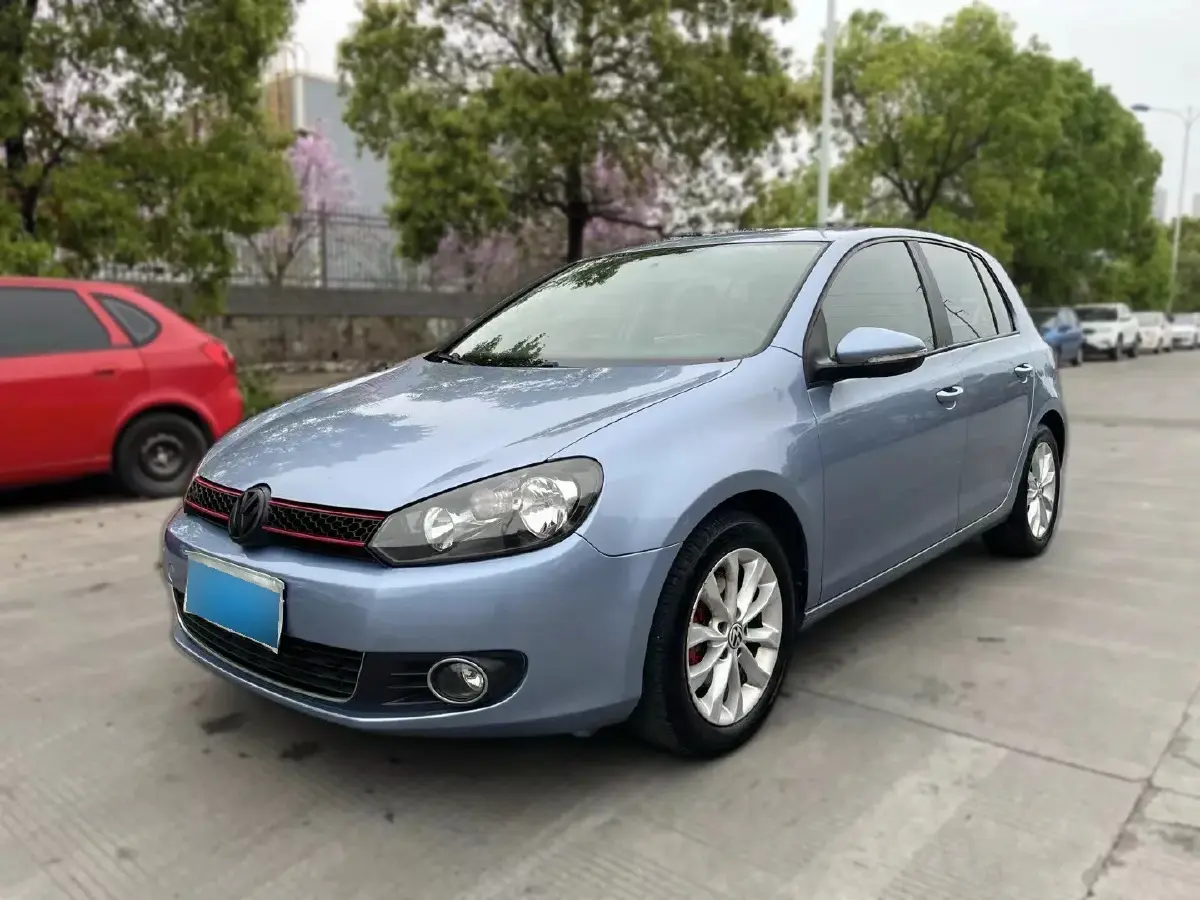 2012 Volkswagen Golf 1.4T 131HP L4 5MT