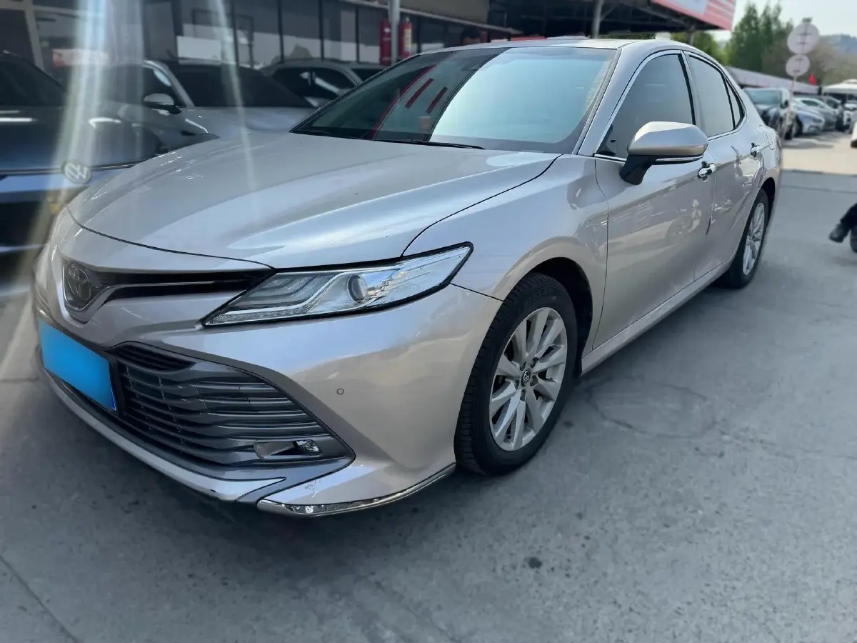 2018 Toyota Camry 2.0L 169HP L4 6AT