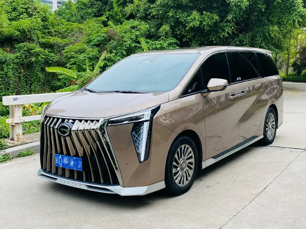 2023 GAC Trumpchi M8 2.0T 252HP L4 8AT