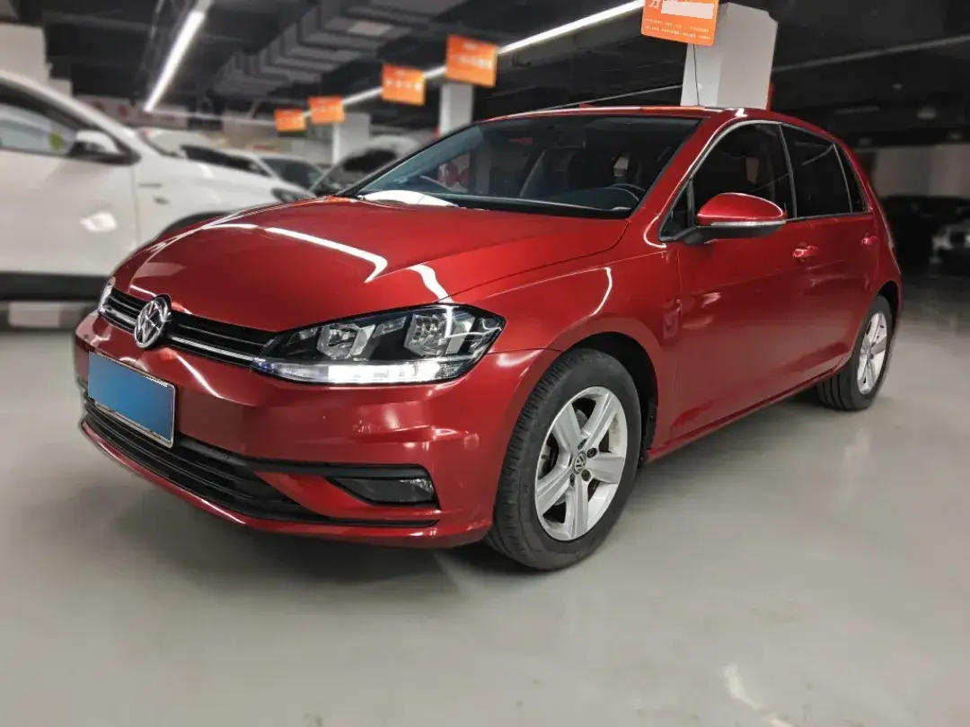 2011 Volkswagen Golf 1.6L 105HP L4 5MT
