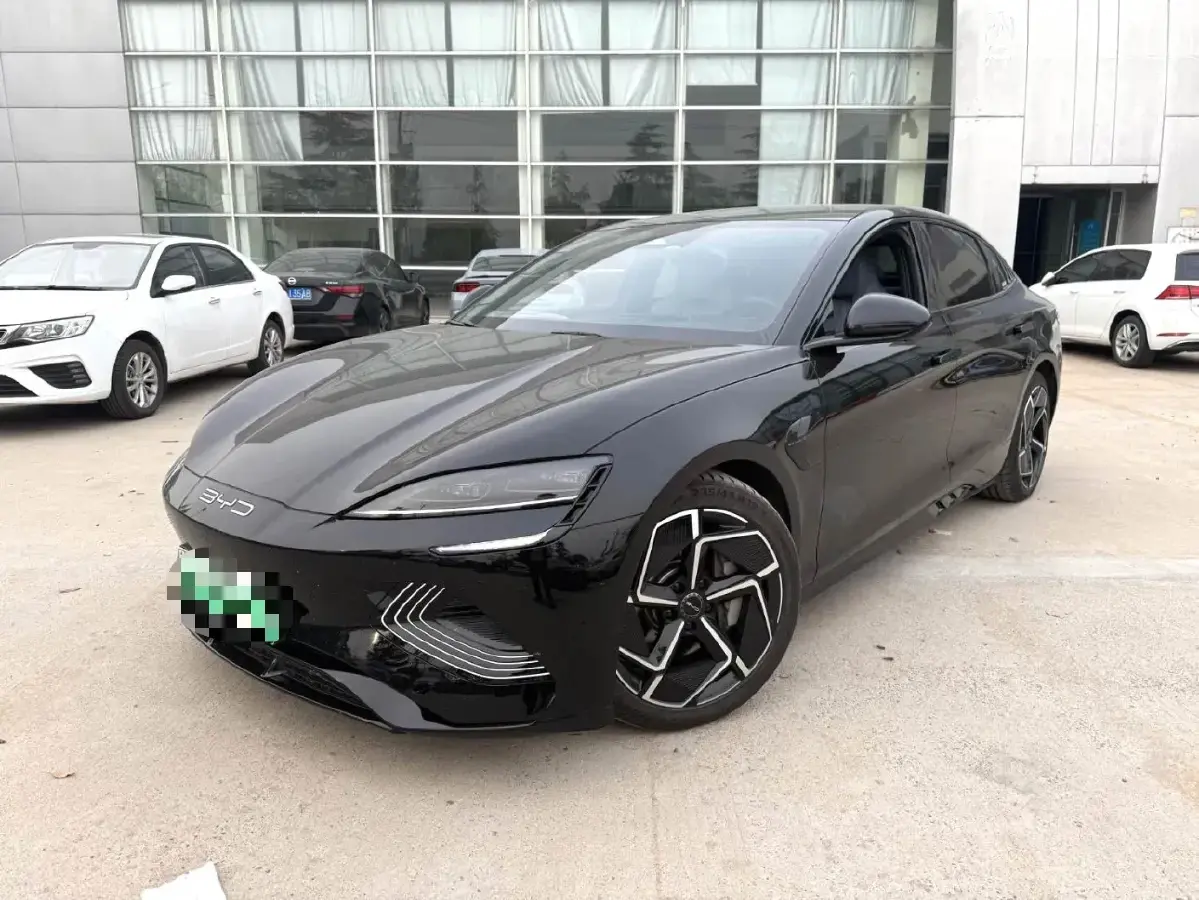 2023 BYD Seal BEV 82.5KWH