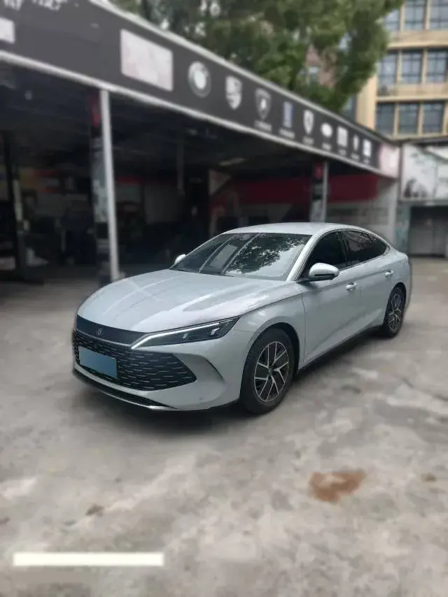 2024 BYD QinL 1.5L 101HP L4 E-CVT PHEV 10.08KWH