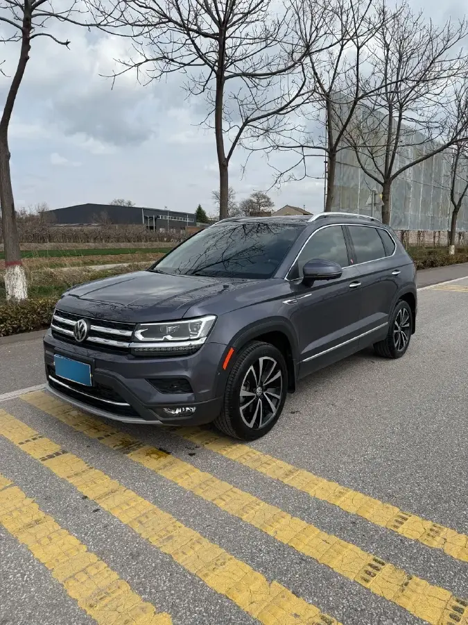 2021 Volkswagen Tharu 2.0T 186HP L4 7DCT