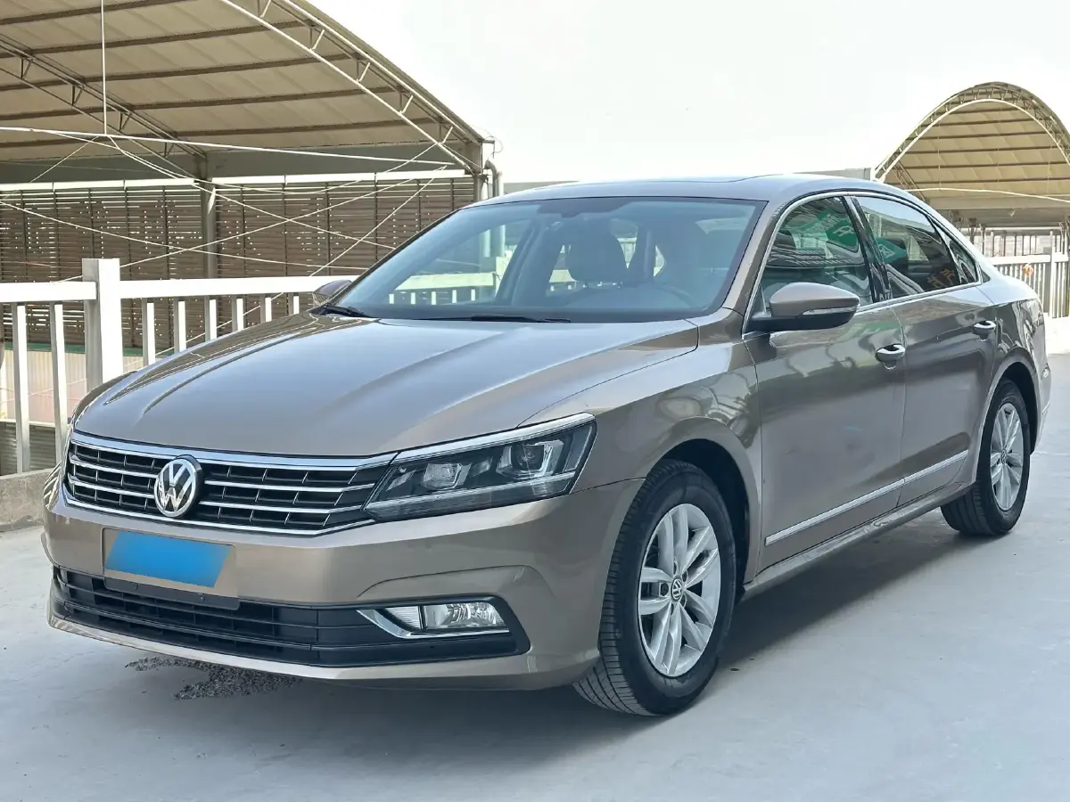 2016 Volkswagen Passat 1.8T 180HP L4 7DCT