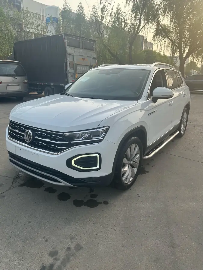 2020 Volkswagen Tayron 2.0T 186HP L4 7DCT