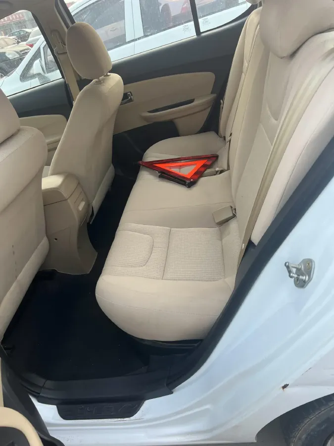 2015 Chery E3 1.5L 109HP L4 5MT,autocango,china used car exporter,china ev exporter,chinese used car exporter,chinese used ev exporter