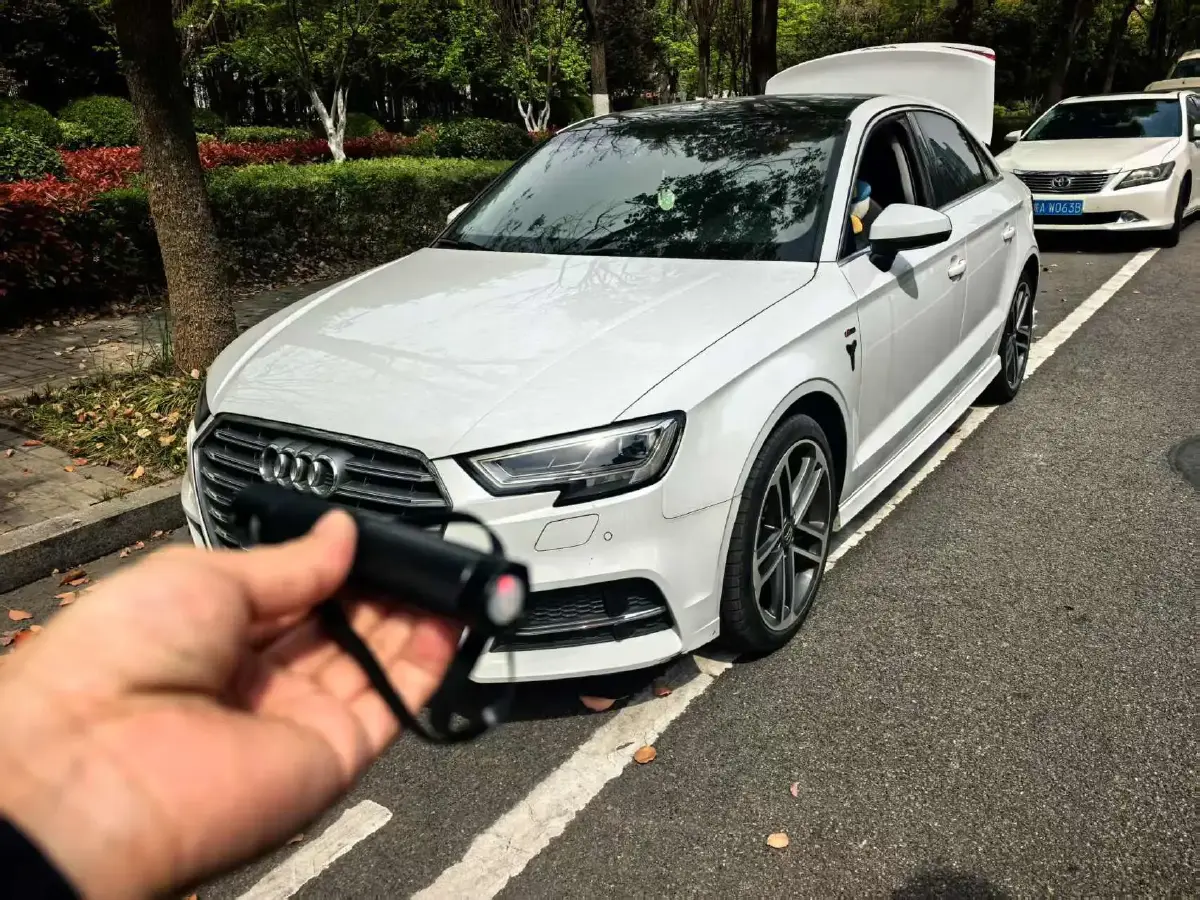 2025 Audi A3 1.5T 160HP L4 7DCT