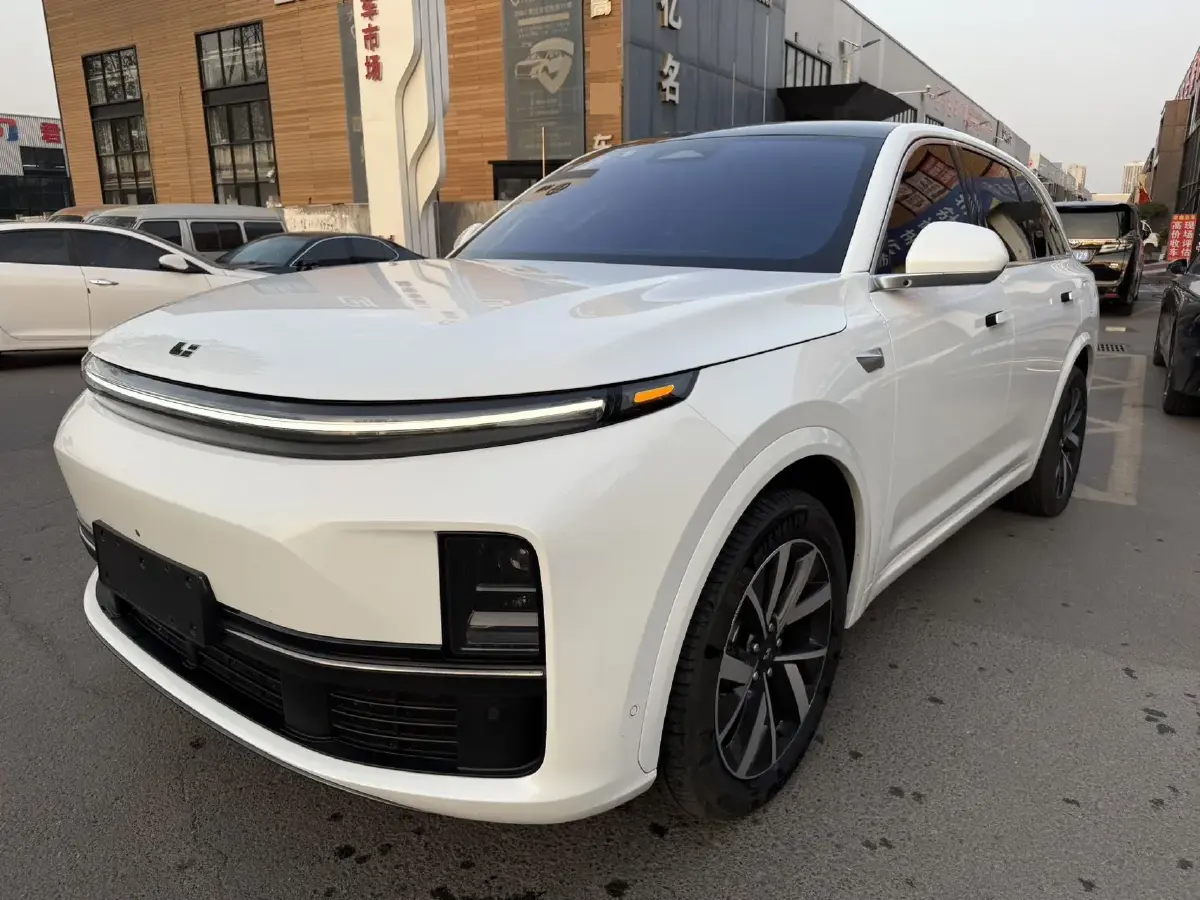 2023 Li L7 Range Extended 154HP REEV 40.9KWH