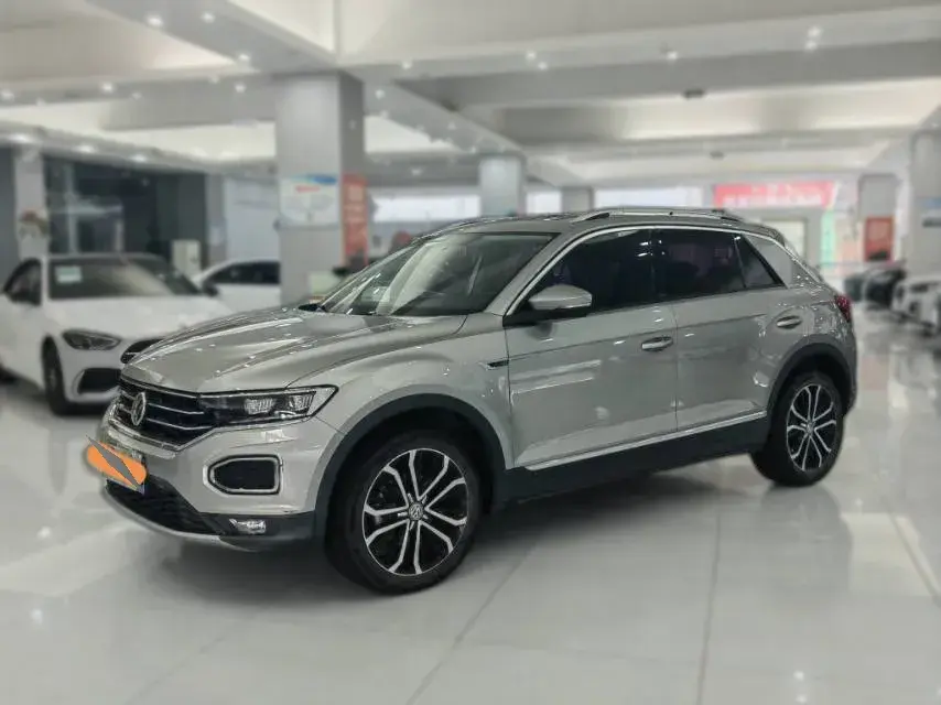2020 Volkswagen T-Roc 1.4T 150HP L4 7DCT