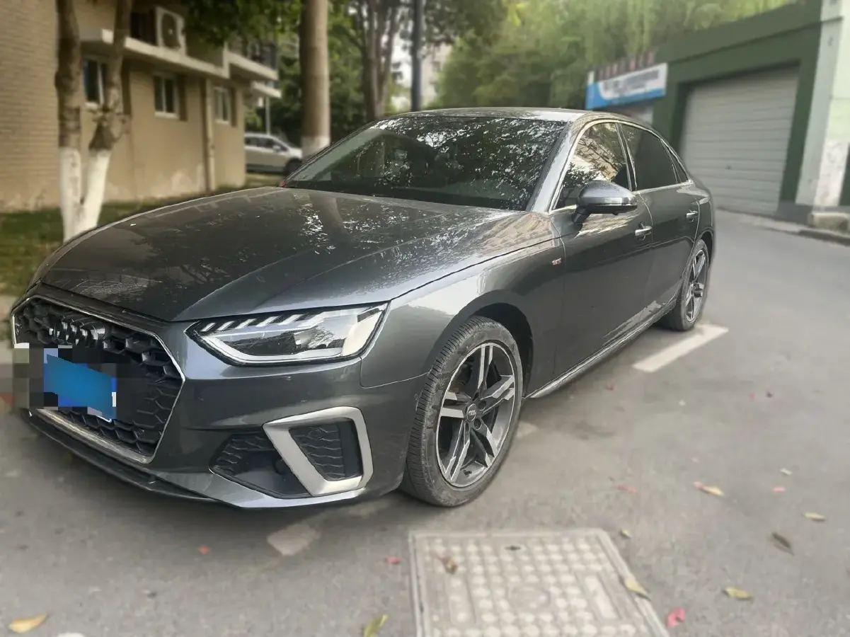 2020 Audi A4L 2.0T 190HP L4 7DCT