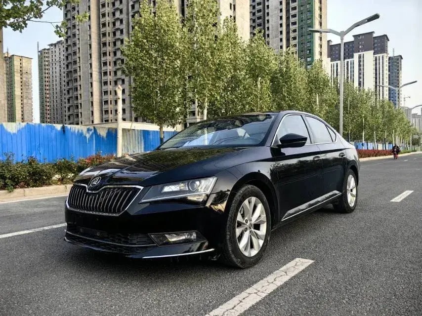 2016 Skoda Superb 1.4T 150HP L4 7DCT