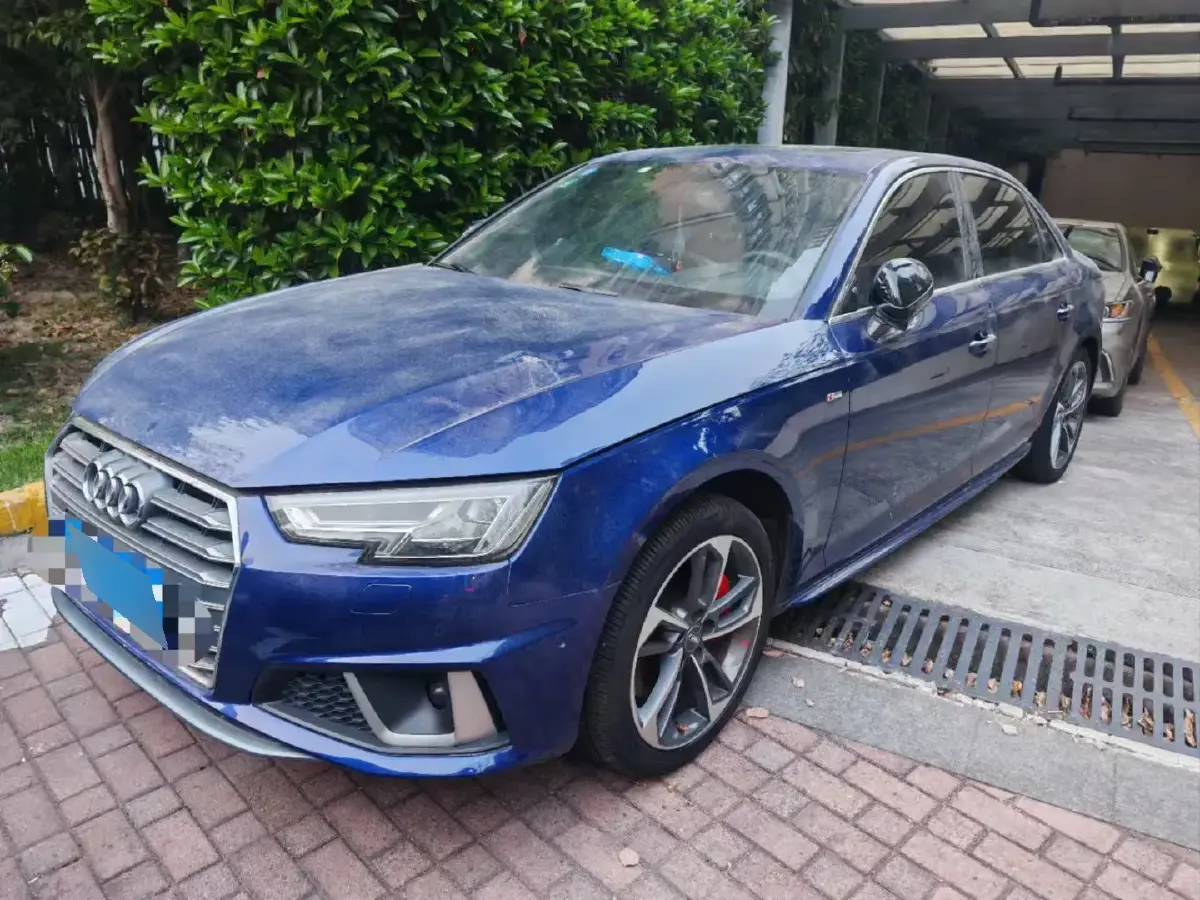 2019 Audi A4L 2.0T 252HP L4 7DCT