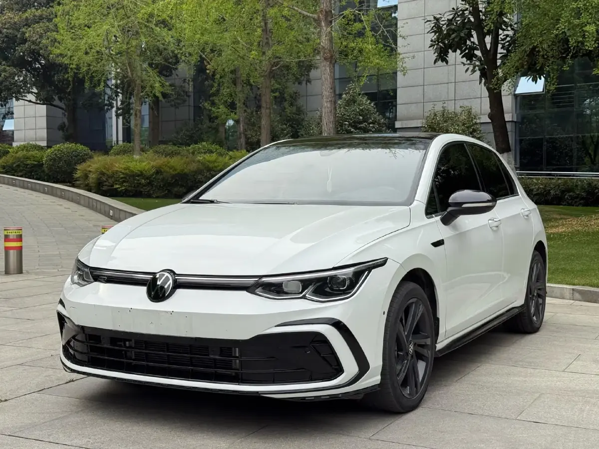 2021 Volkswagen Golf 1.4T 150HP L4 7DCT