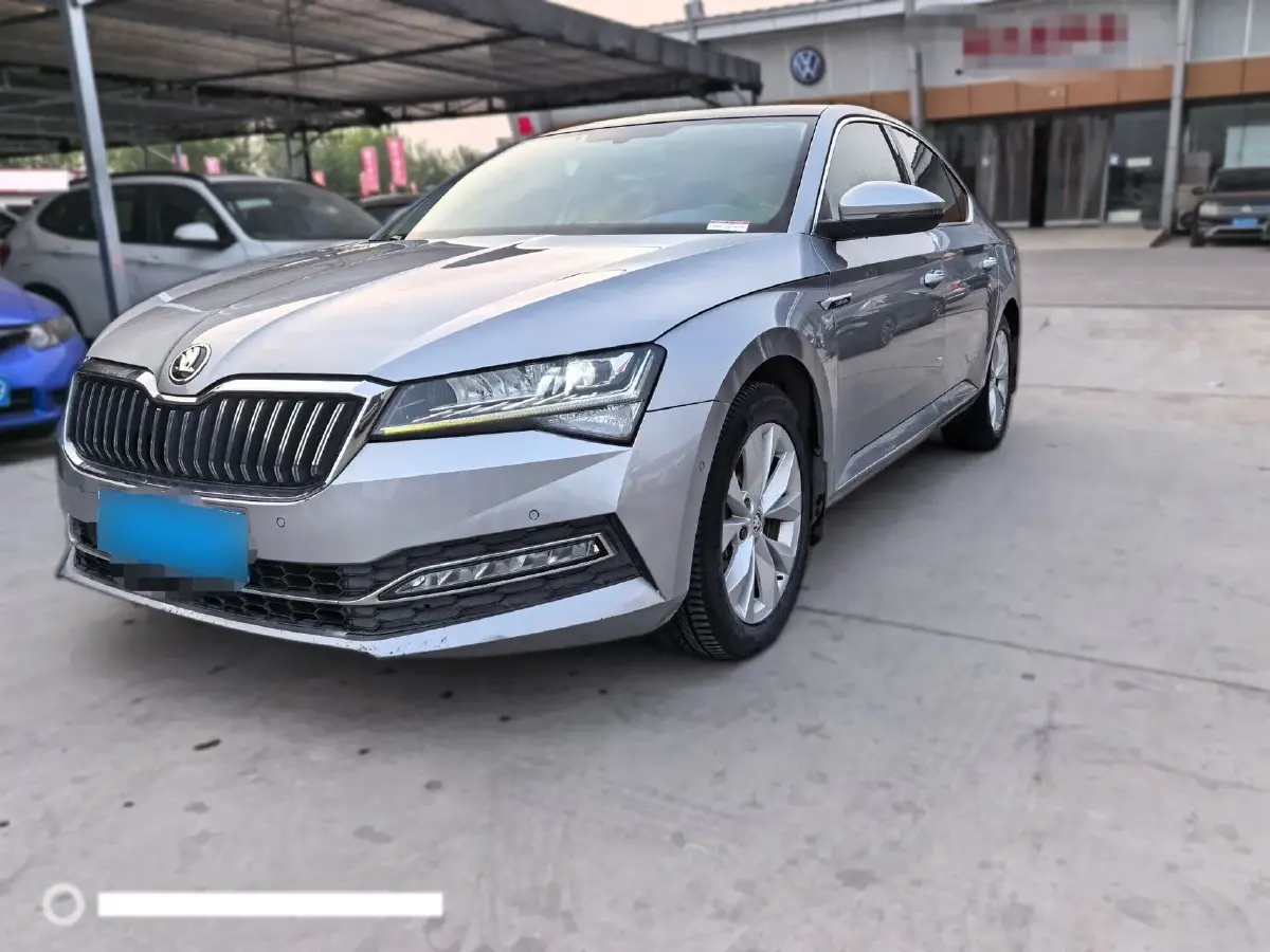2019 Skoda Superb 1.4T 150HP L4 7DCT