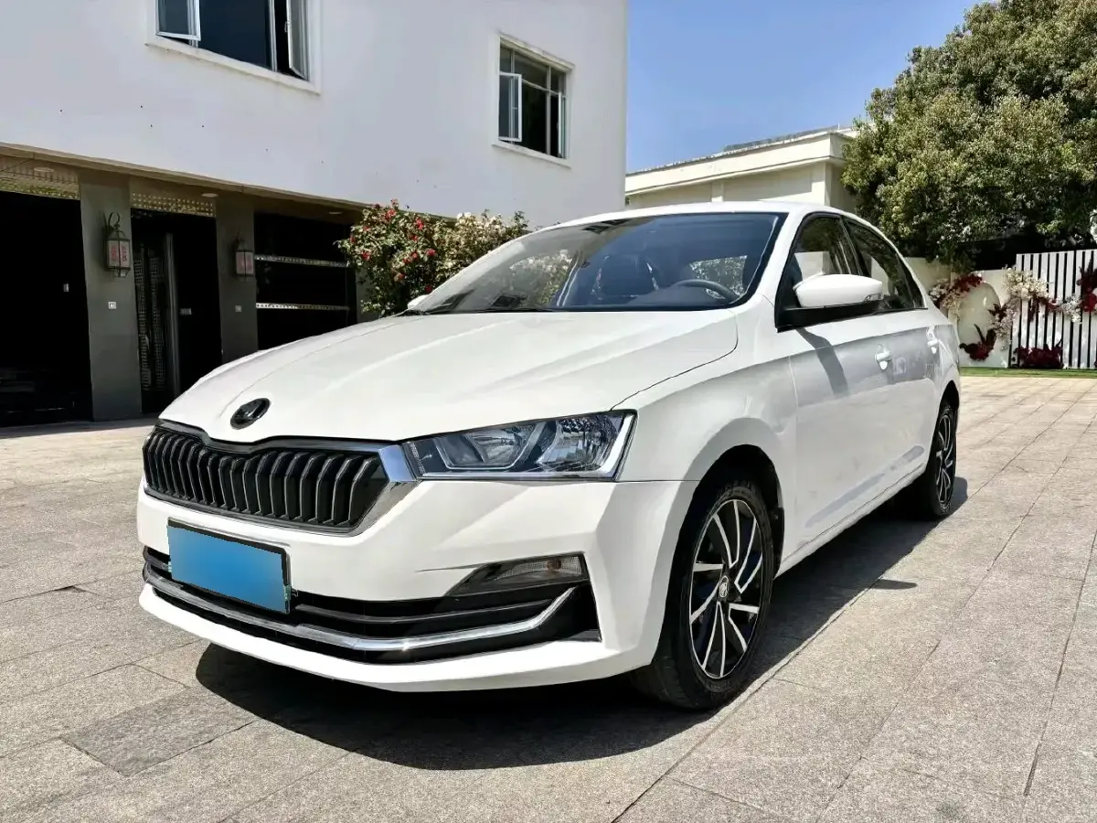 2020 Skoda Rapid 1.5L 112HP L4 5MT