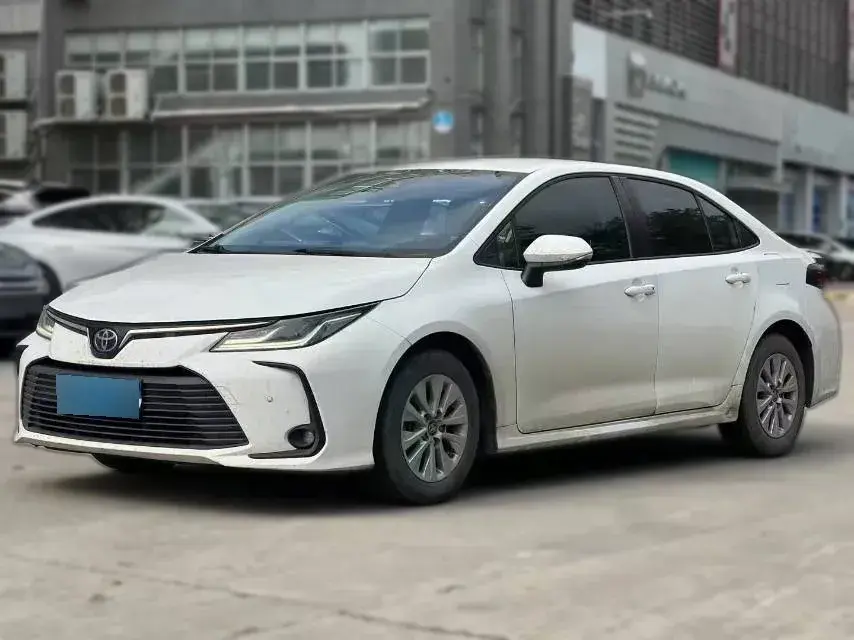 2021 Toyota Corolla 1.2T 116HP L4 CVT